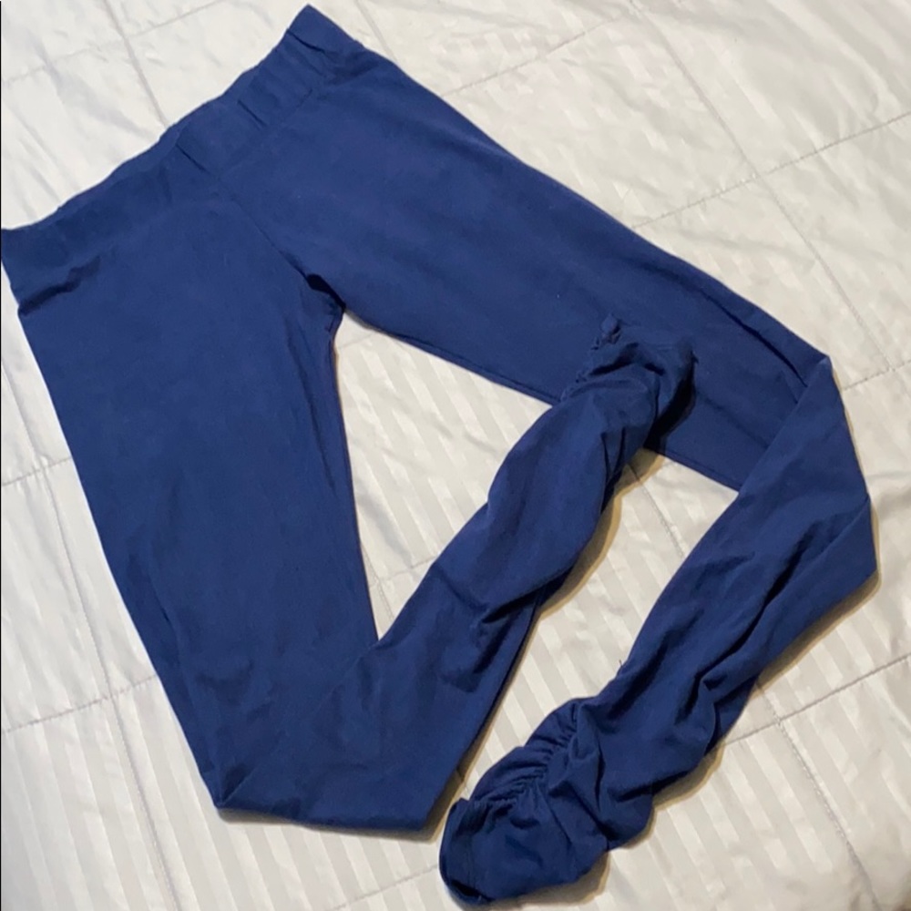 4/$25 Un Deux Trois leggings